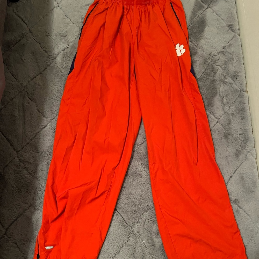 Vintage 90’s Nike joggers